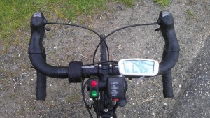 Commande électrique au guidon d'un vélo type route - aravisenergies
